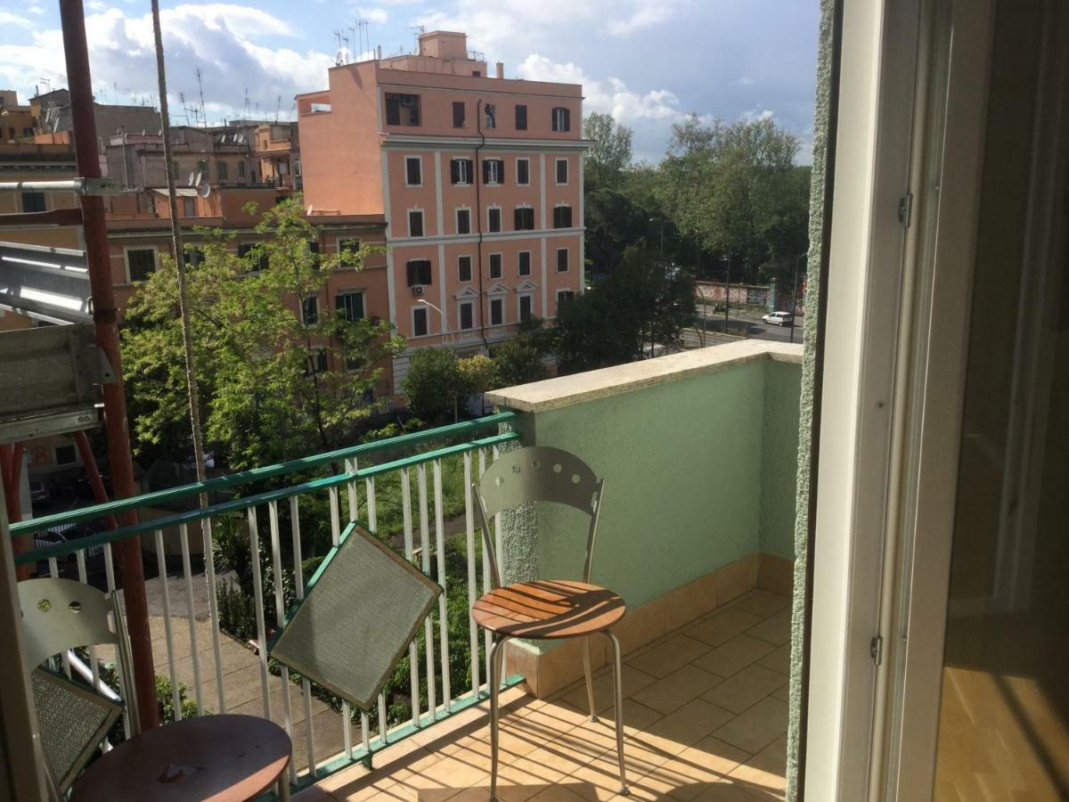Hotel Applecat Roma Esterno foto
